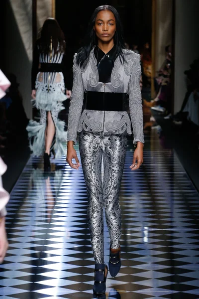 Look 33
